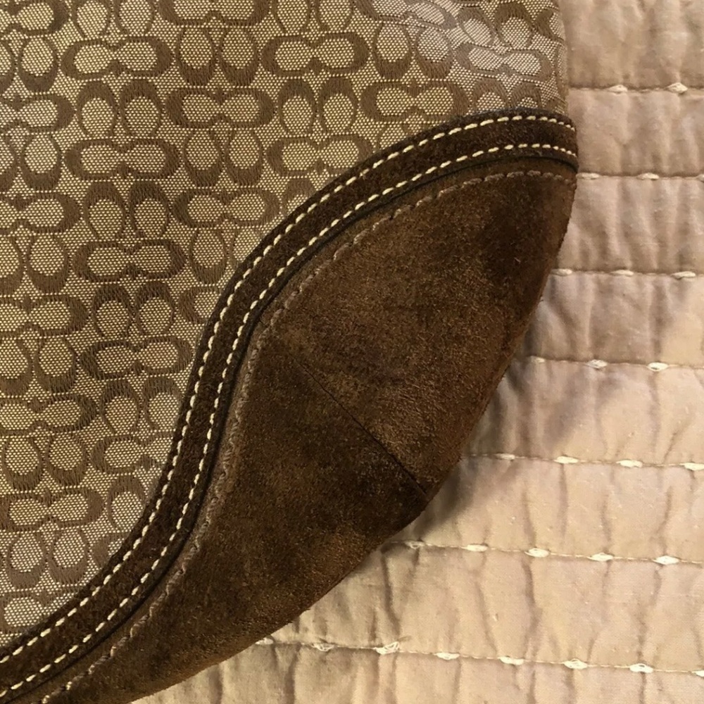 Coach Signature Logo Suede Womens Brown Tan Hobo Shoukder Bag Purse F0732-F10924 - Picture 7 of 12